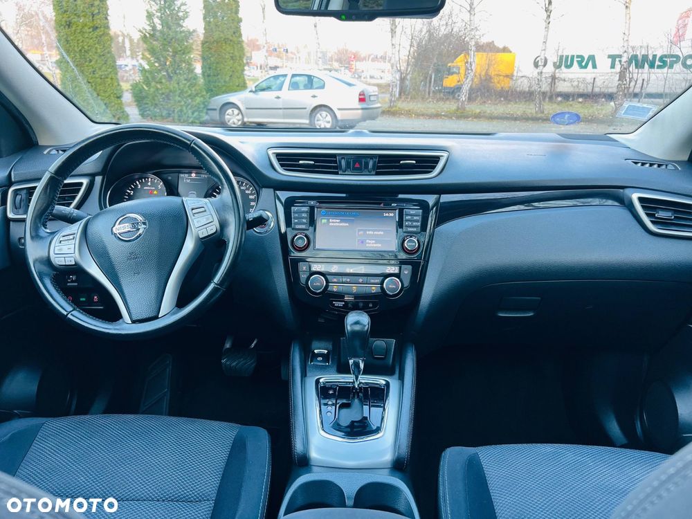 Nissan Qashqai 1.2 DIG-T Xtronic N-Connecta - 19
