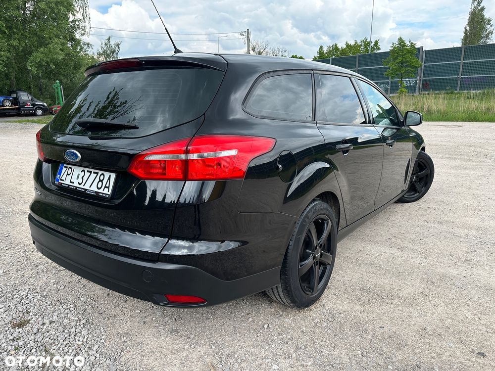 Ford Focus 1.6 TDCi DPF Titanium - 2