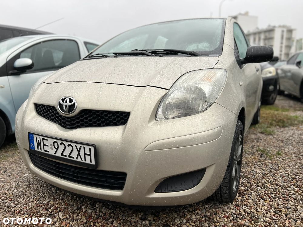 Toyota Yaris 1.0 Luna A/C - 5
