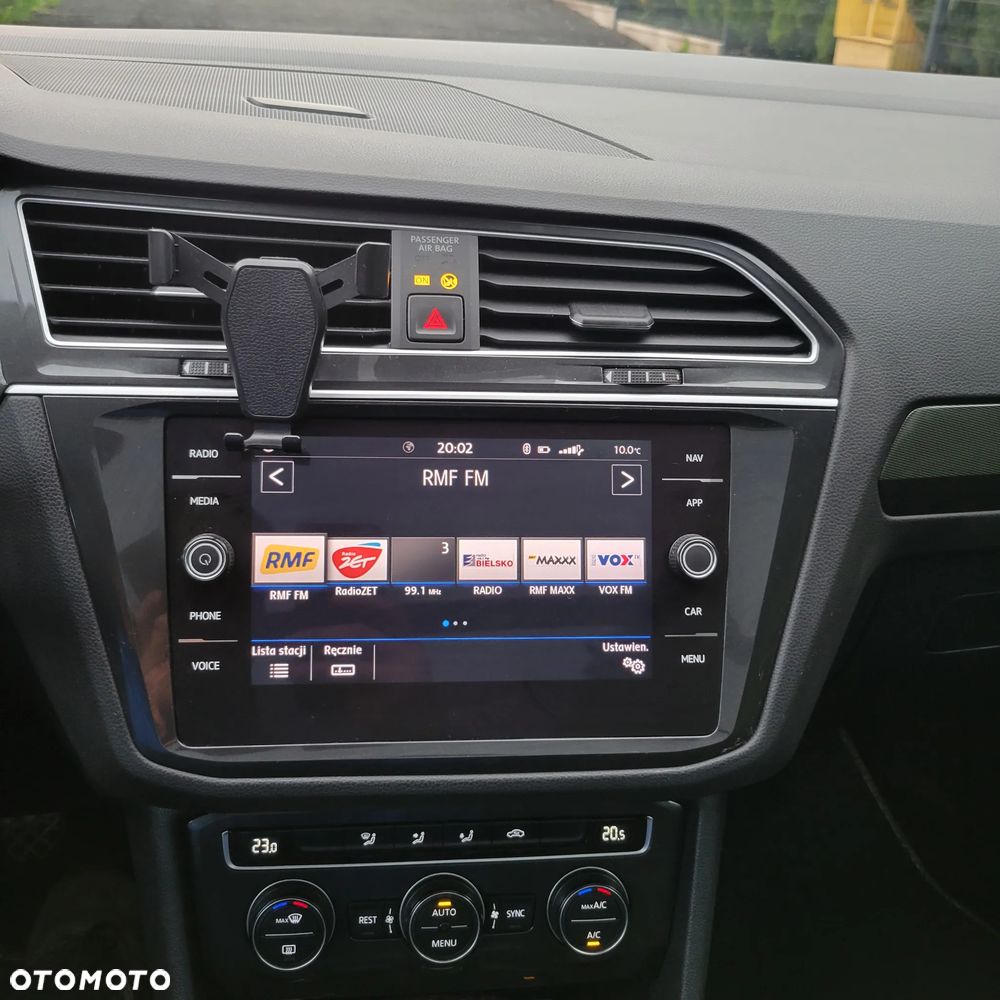 Volkswagen Tiguan - 13