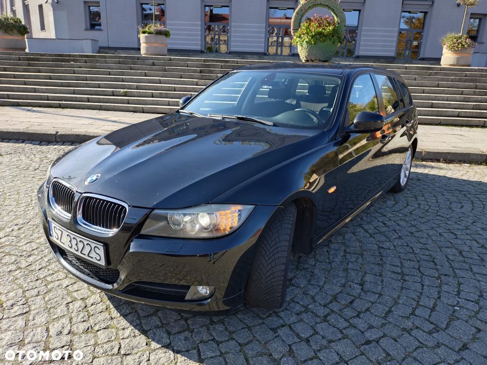 BMW Seria 3 320d - 10