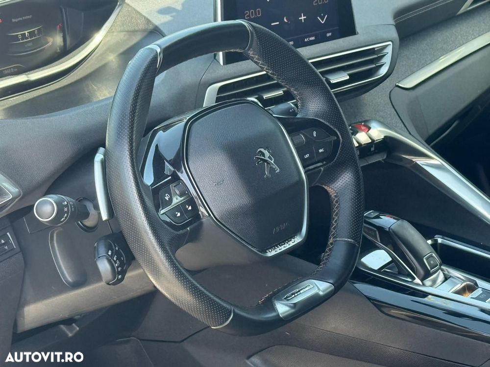 Peugeot 3008 - 11