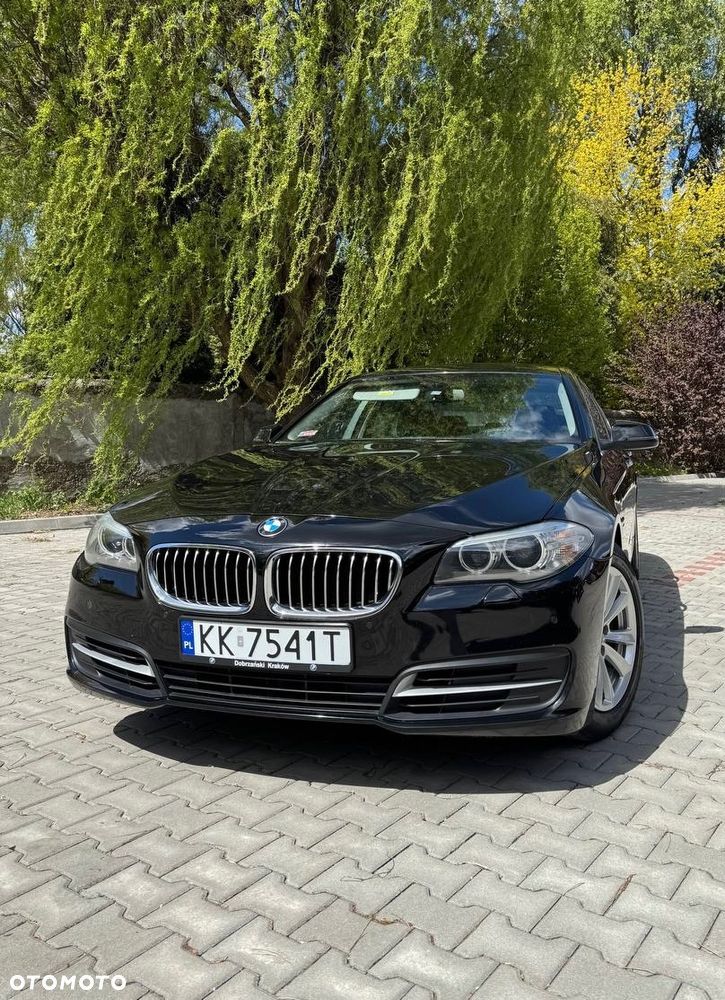 BMW Seria 5 518d - 1