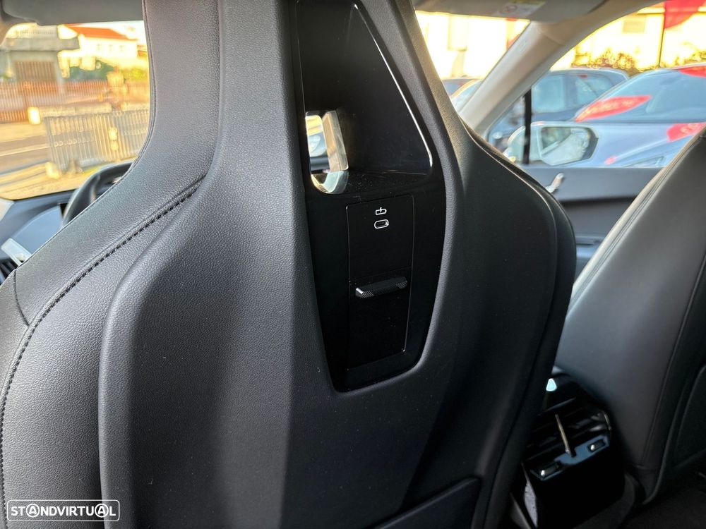 BMW iX xDrive 40 - 25