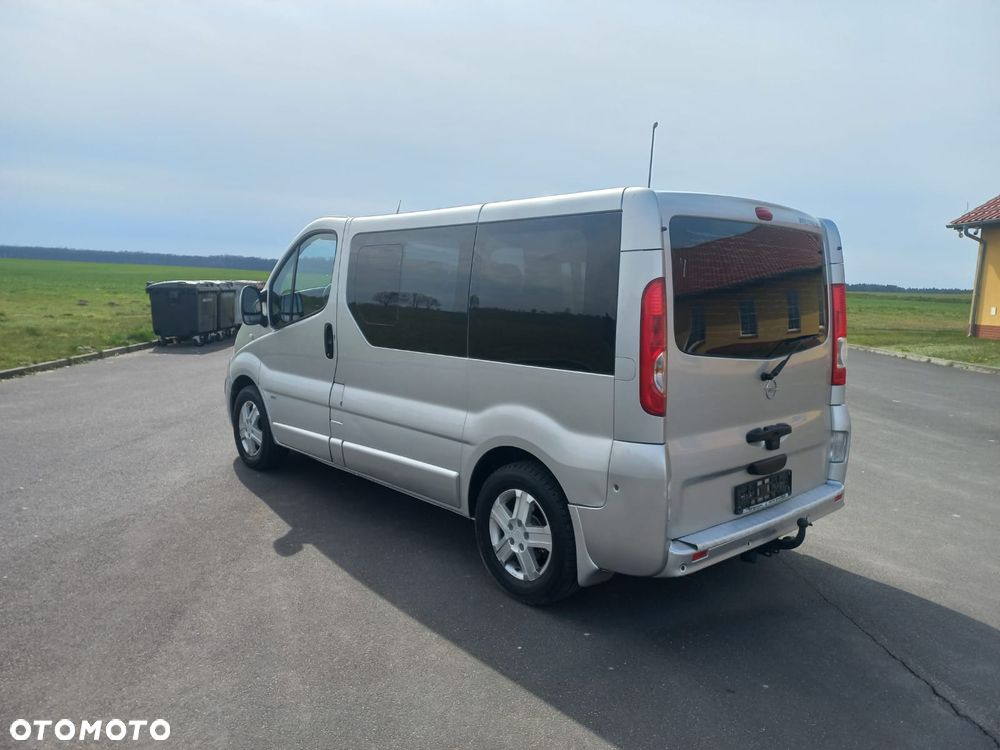 Opel Vivaro L1H1 (Tecshift) Easytronic Life Cosmo - 3