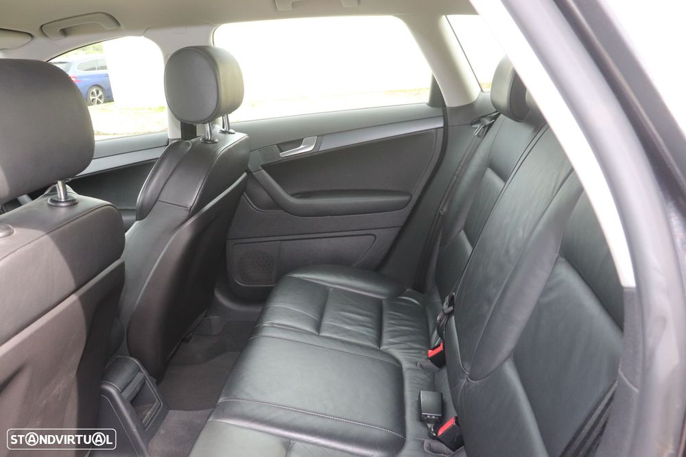 Audi A3 Sportback 1.6 TDI DPF Ambition - 14