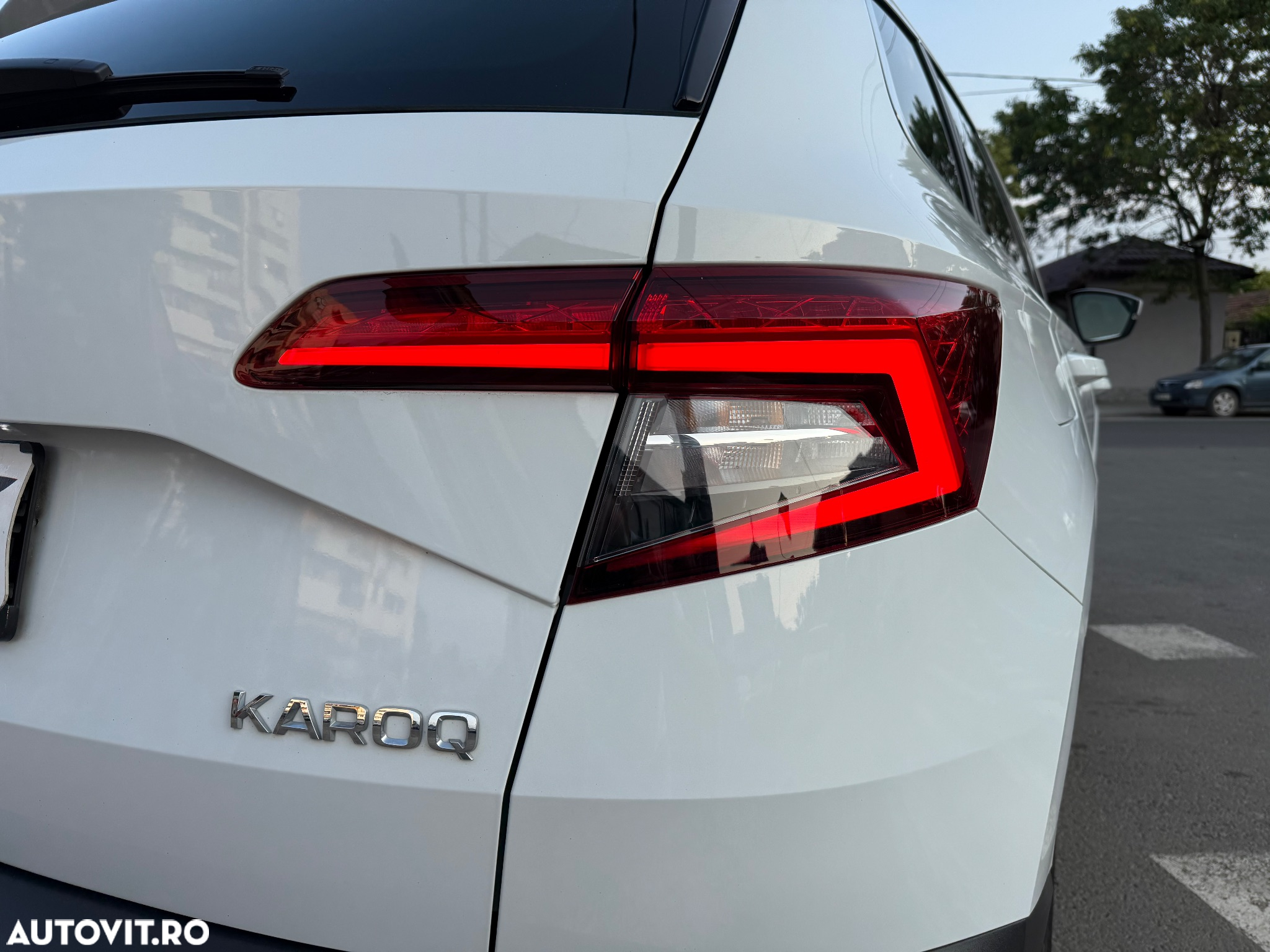 Skoda Karoq 1.6 TDI SCR DSG Style - 9
