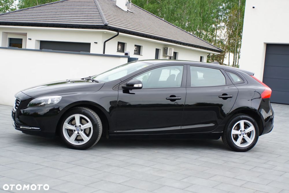 Volvo V40 D2 Linje You - 8