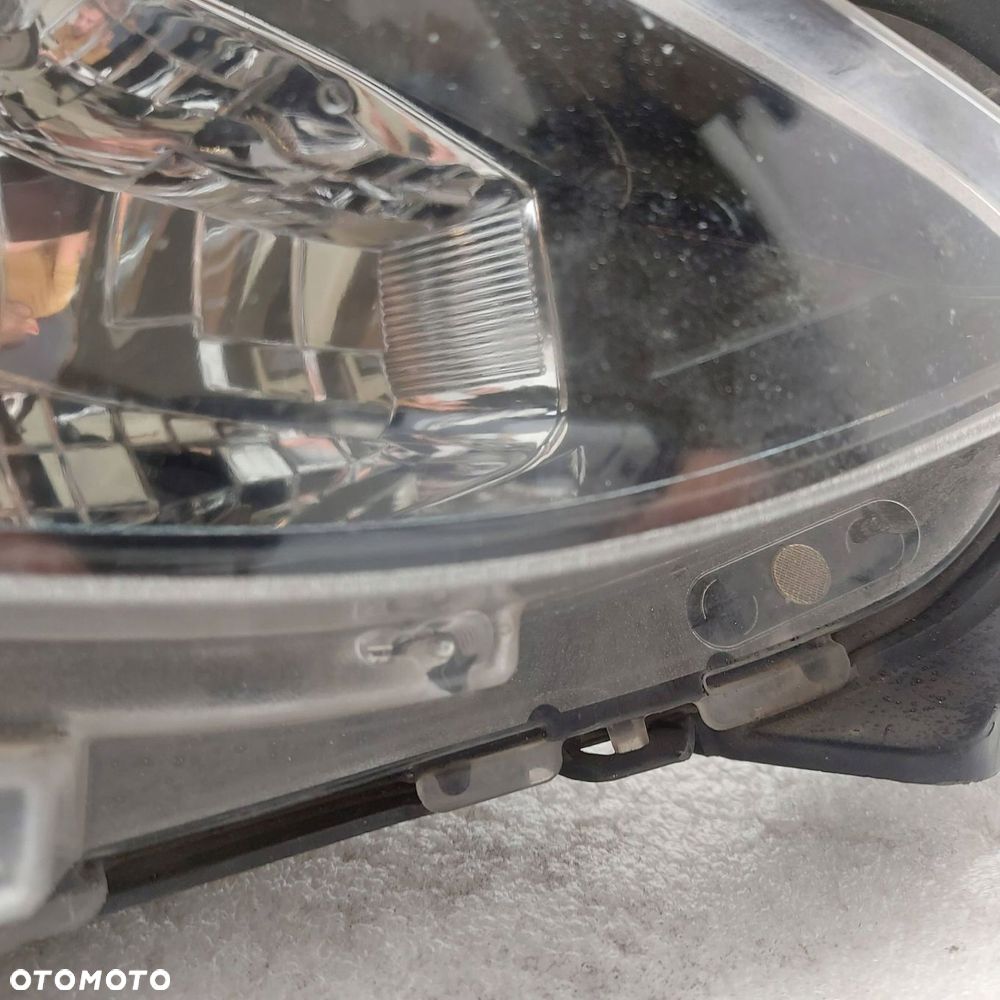 mazda 3 iii przód strona prawa lampa zwykła bhr151030 - 3