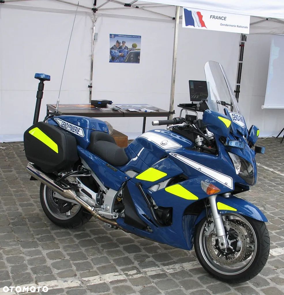 Yamaha FJR 1300 06r części owiewki felgi tarcze - 1