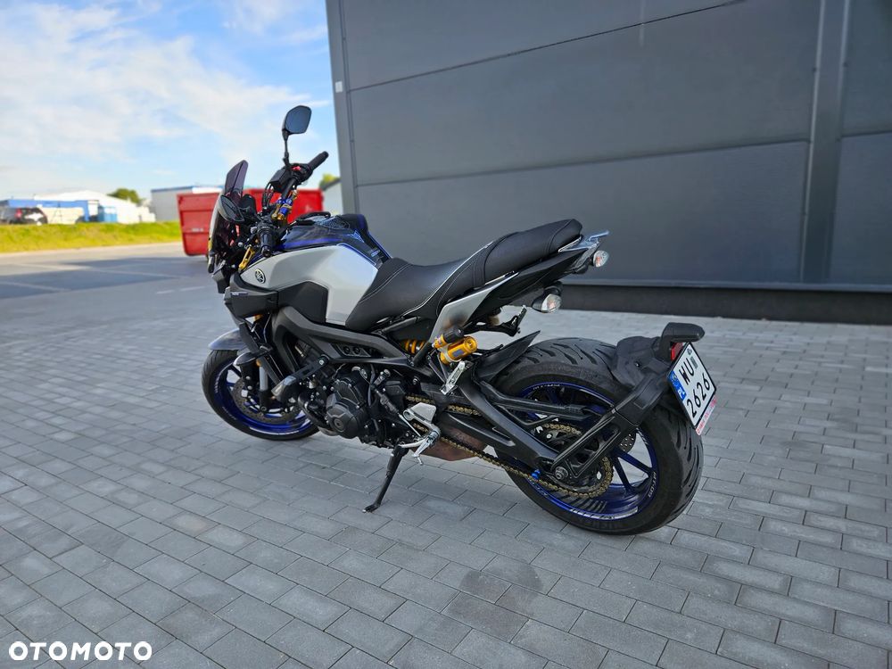 Yamaha MT - 3