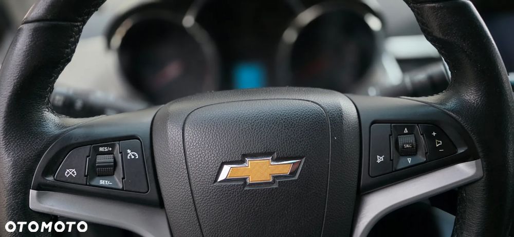 Chevrolet Cruze 1.8 LT+ - 32