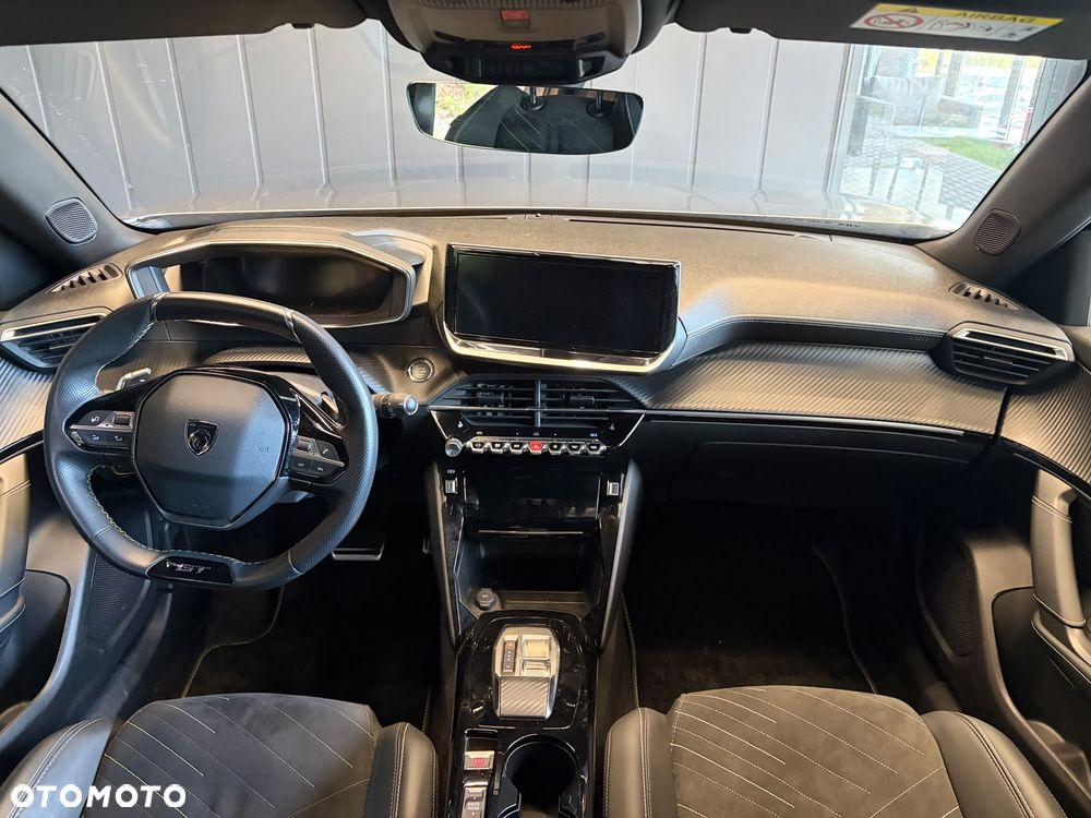 Peugeot 2008 1.2 PureTech GT S&S EAT8 - 10