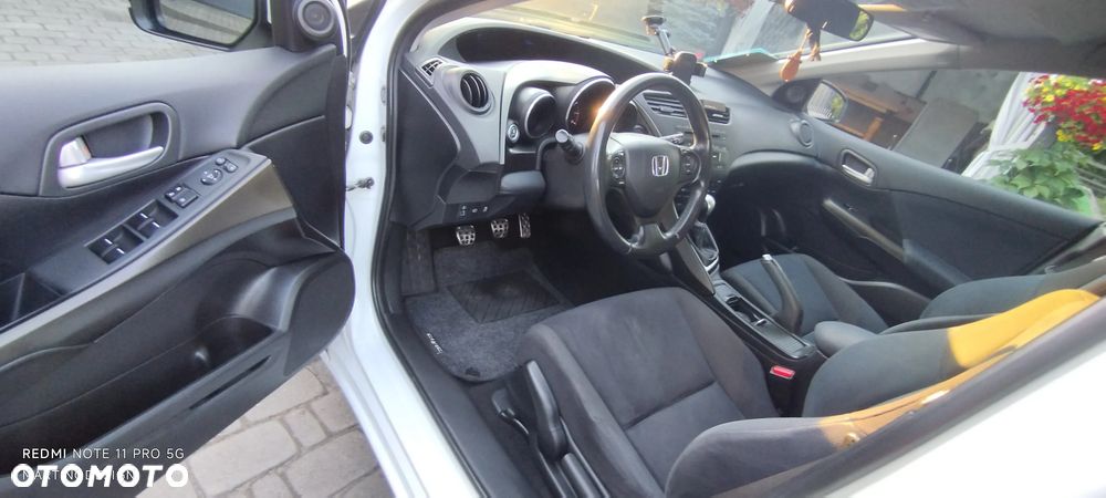 Honda Civic 1.8 Sport - 10