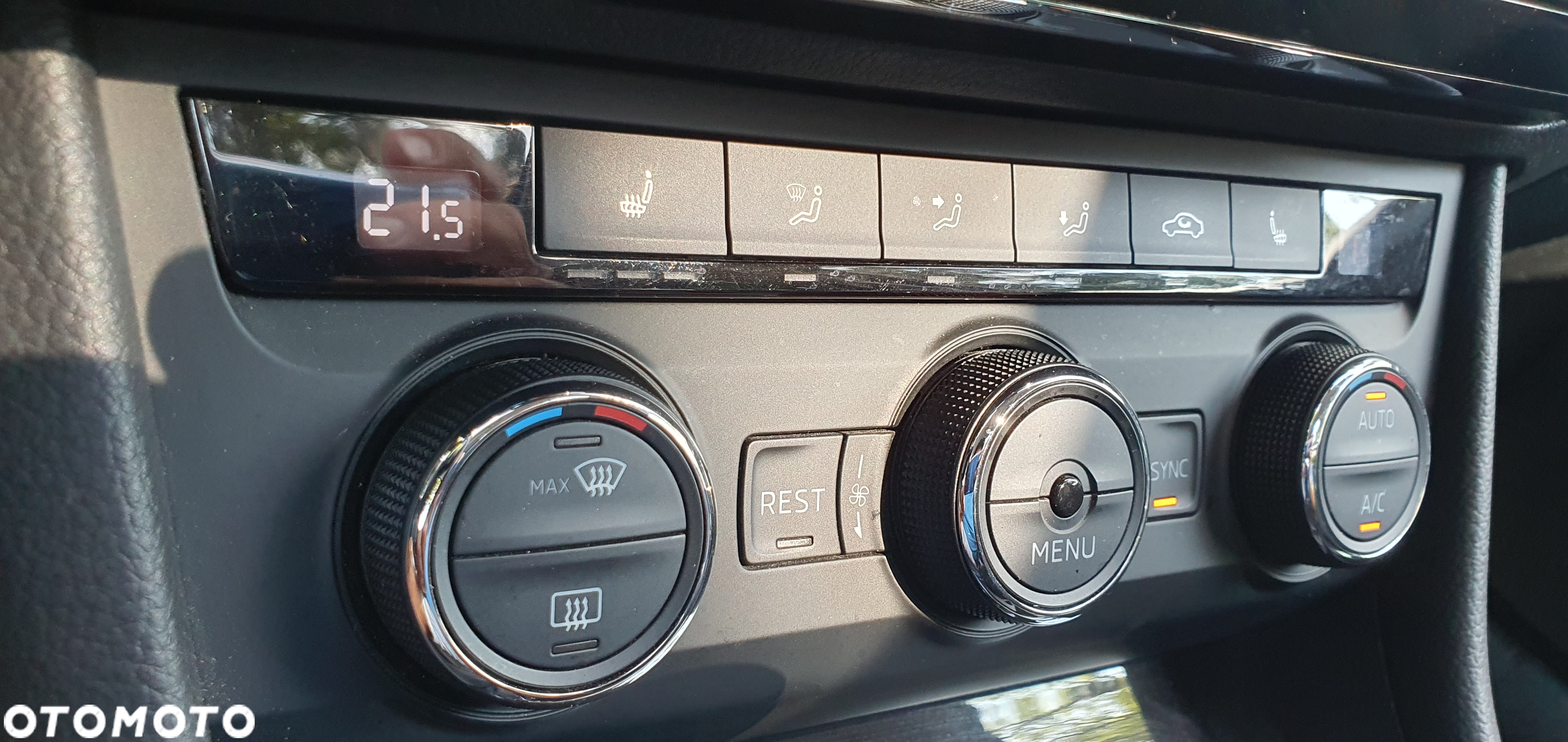 Skoda Superb 1.6 TDI Style DSG - 28