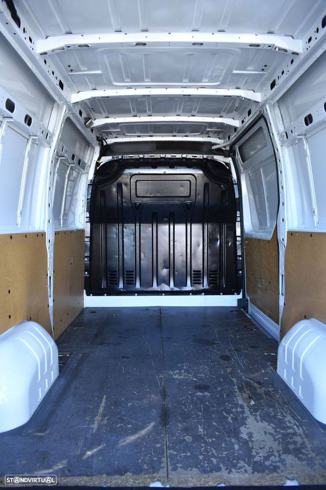 Renault Master 2.3 dCi L2H2 3.5T - 16