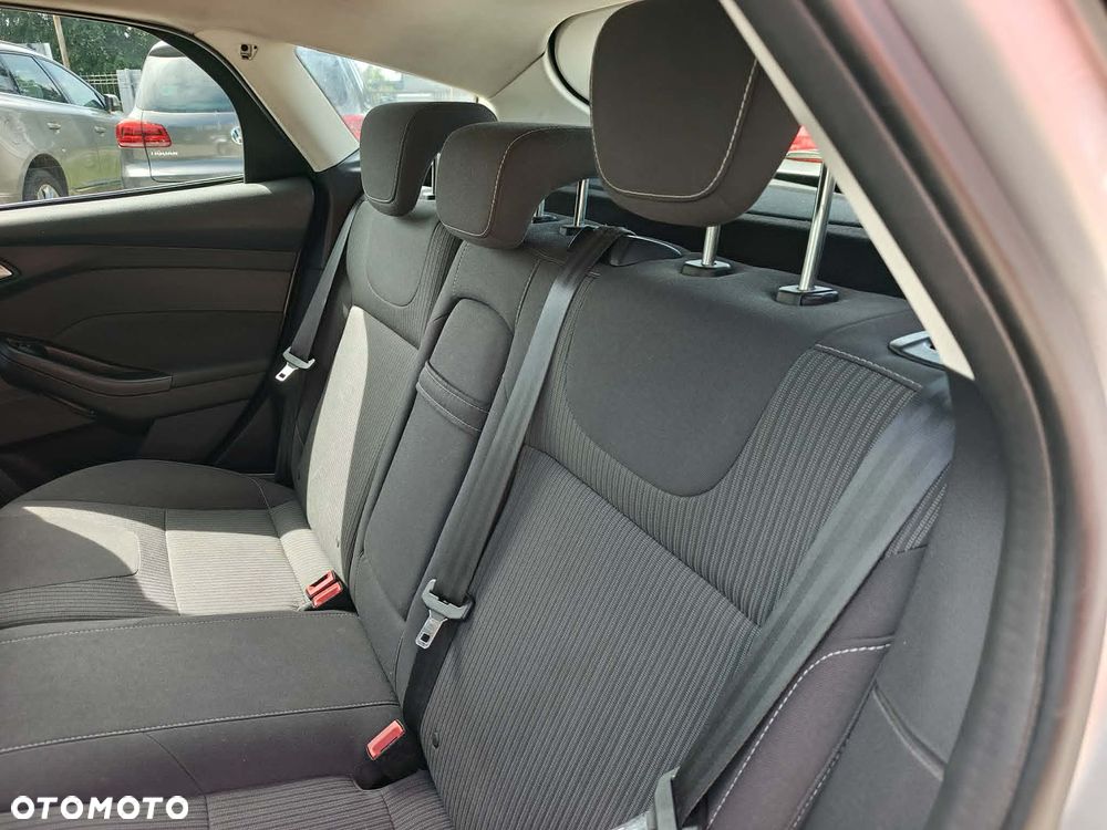 Ford Focus 1.6 TDCi DPF Start-Stopp-System Trend - 20