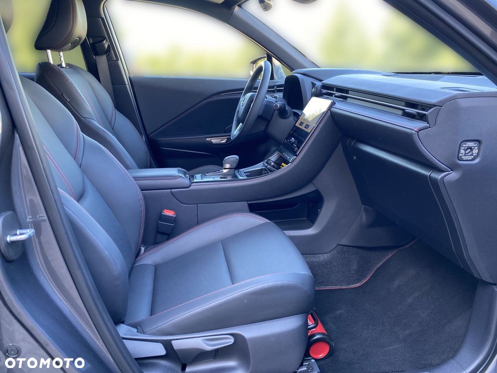 Lexus LBX 1.5 Hybrid Emotion - 13