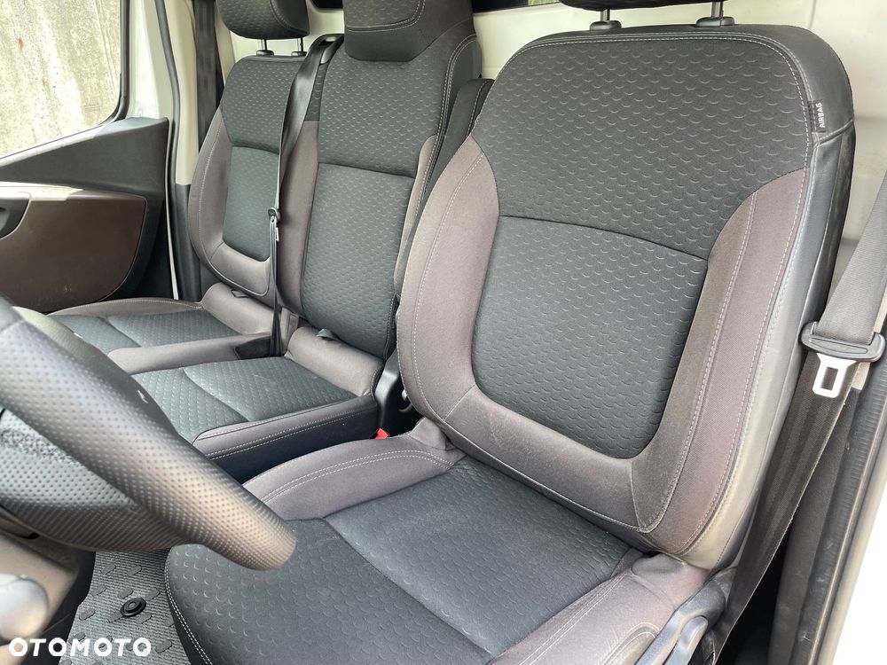 Renault Trafic Long Talento Vivaro Custom Transit T6 Expert Jumpy Primastar - 14