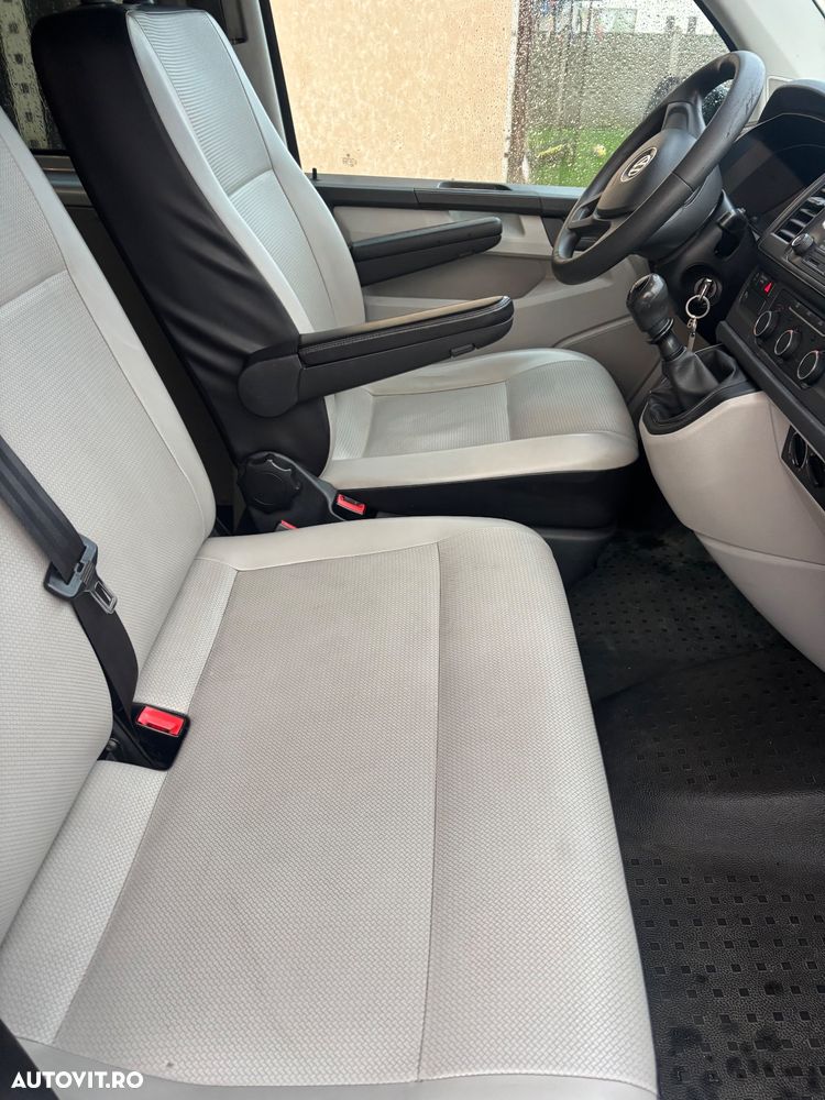 Volkswagen Transporter - 7