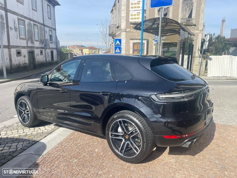 Porsche Macan Turbo - 10