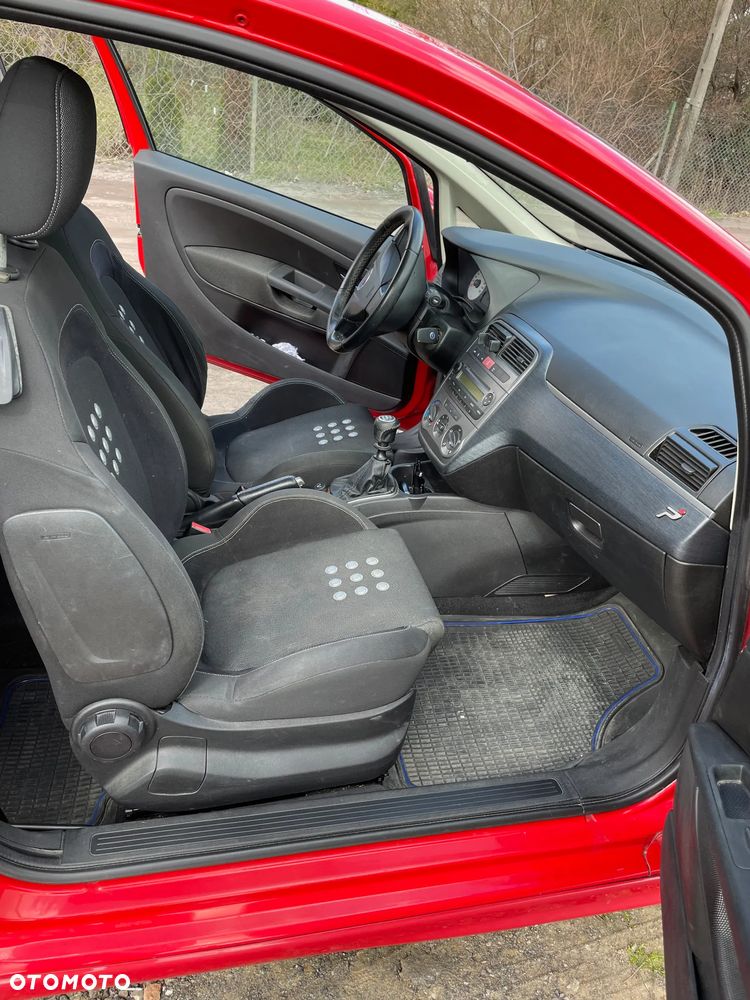 Fiat Grande Punto - 7