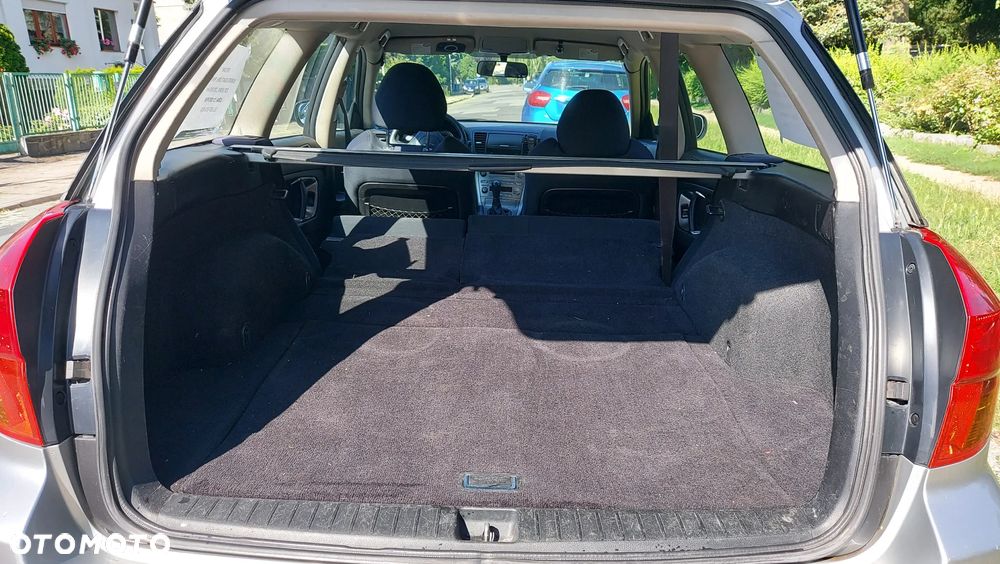 Subaru Legacy - 14
