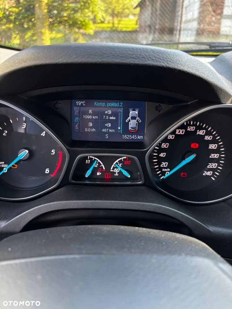 Ford Kuga 2.0 TDCi 4WD Titanium - 24