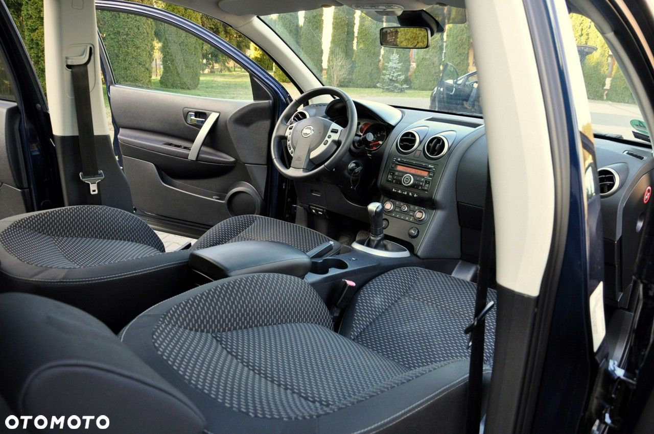 Nissan Qashqai - 23