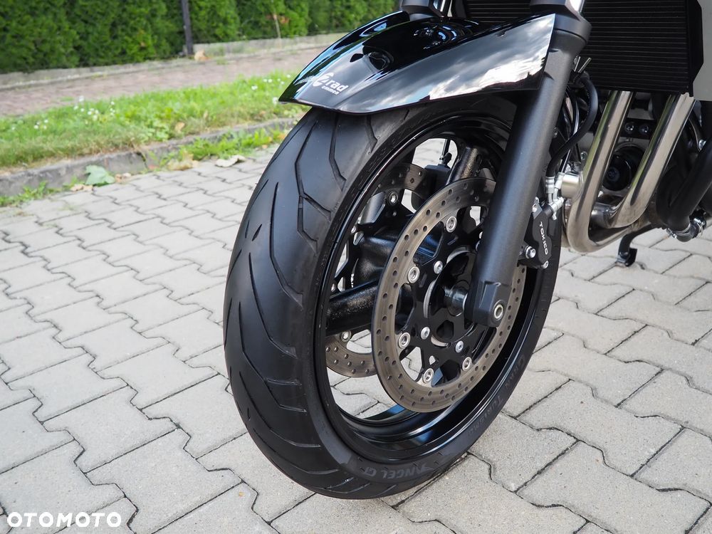 Suzuki Bandit - 16