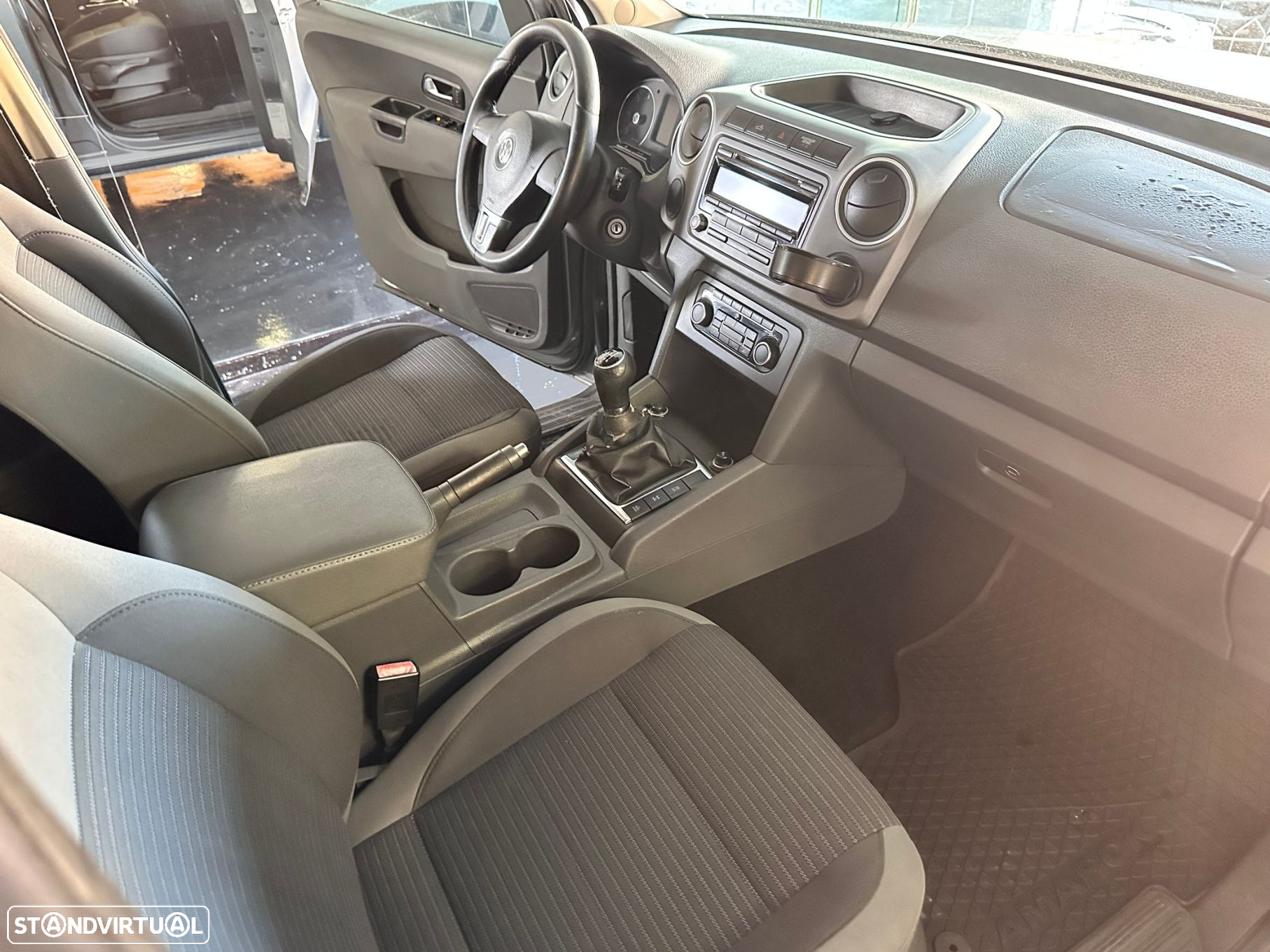 VW Amarok 2.0 TDi CD Trendline CM IP 4Motion - 15