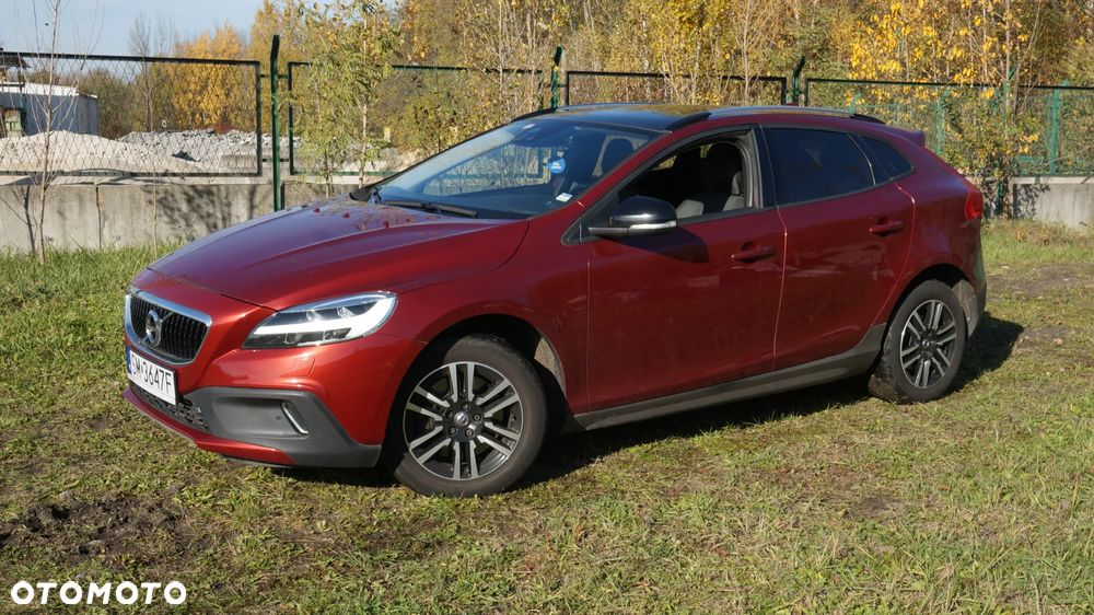 Volvo V40 Cross Country D3 Drive-E Momentum - 12