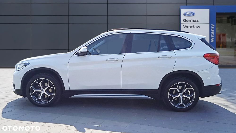 BMW X1 sDrive18d xLine - 4