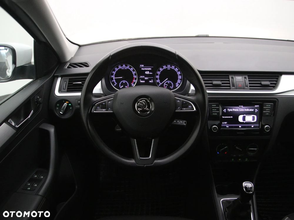 Skoda RAPID 1.4 TDI DPF Clever - 19