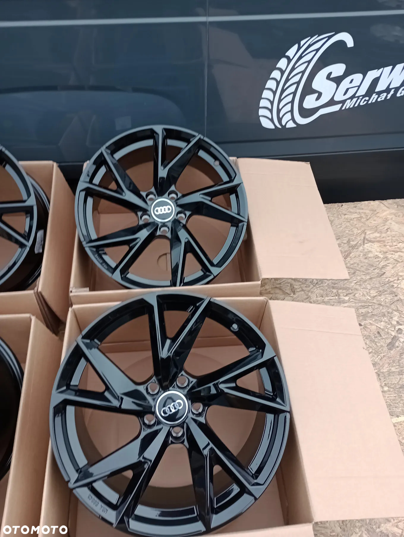 FELGI ALUMINIOWE NOWE 5x112 R18 8J ET35 66,6 AUDI A3 A4 A5 A6 A7 A8 Q2 Q3 Q5 TT - 2