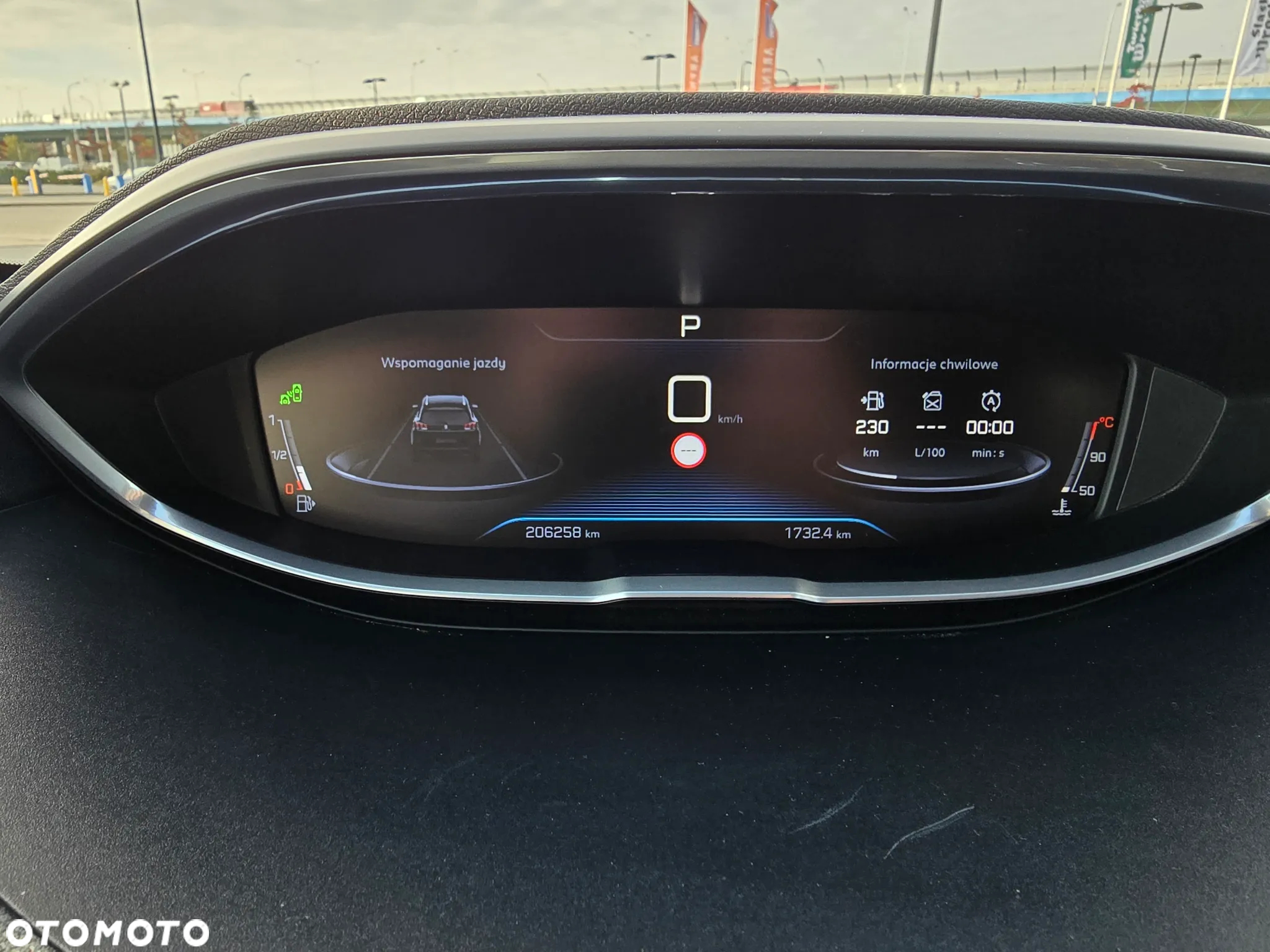 Peugeot 5008 THP 165 EAT6 Stop & Start Allure - 19