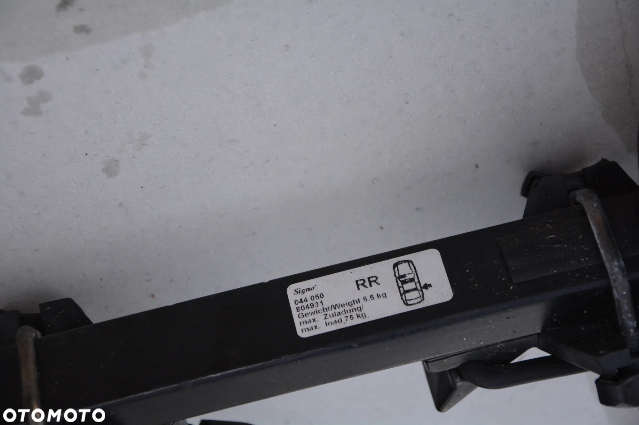 VW Golf 5  -    bagażnik dachowy Atera klucz - 5