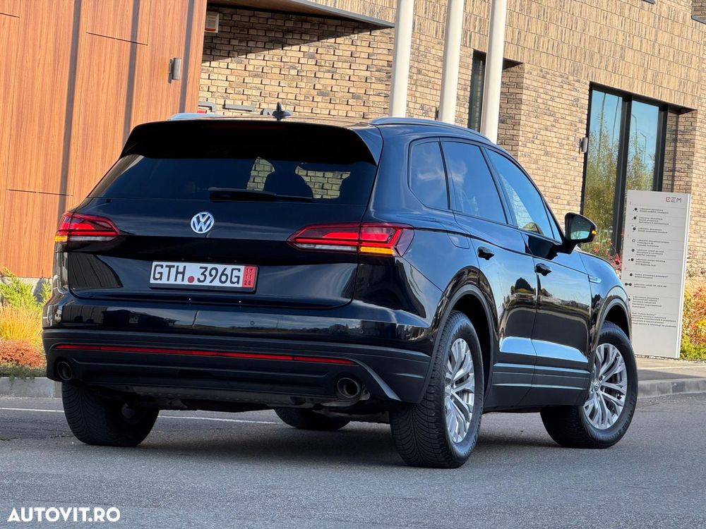 Volkswagen Touareg - 7