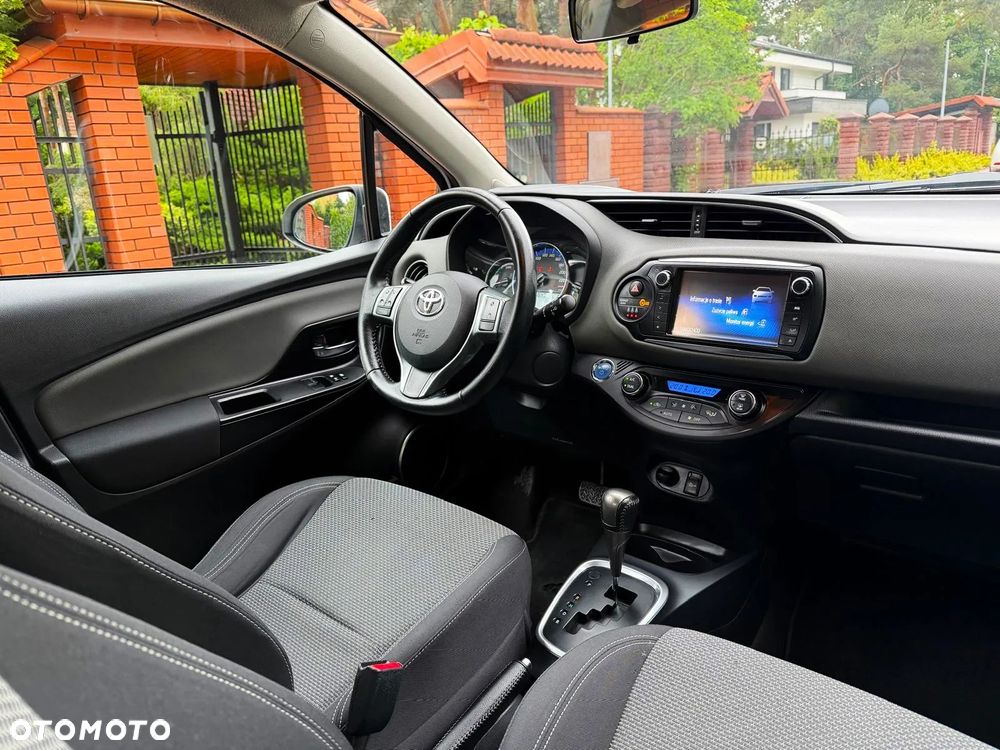 Toyota Yaris 1.5 VVT-i Comfort - 6