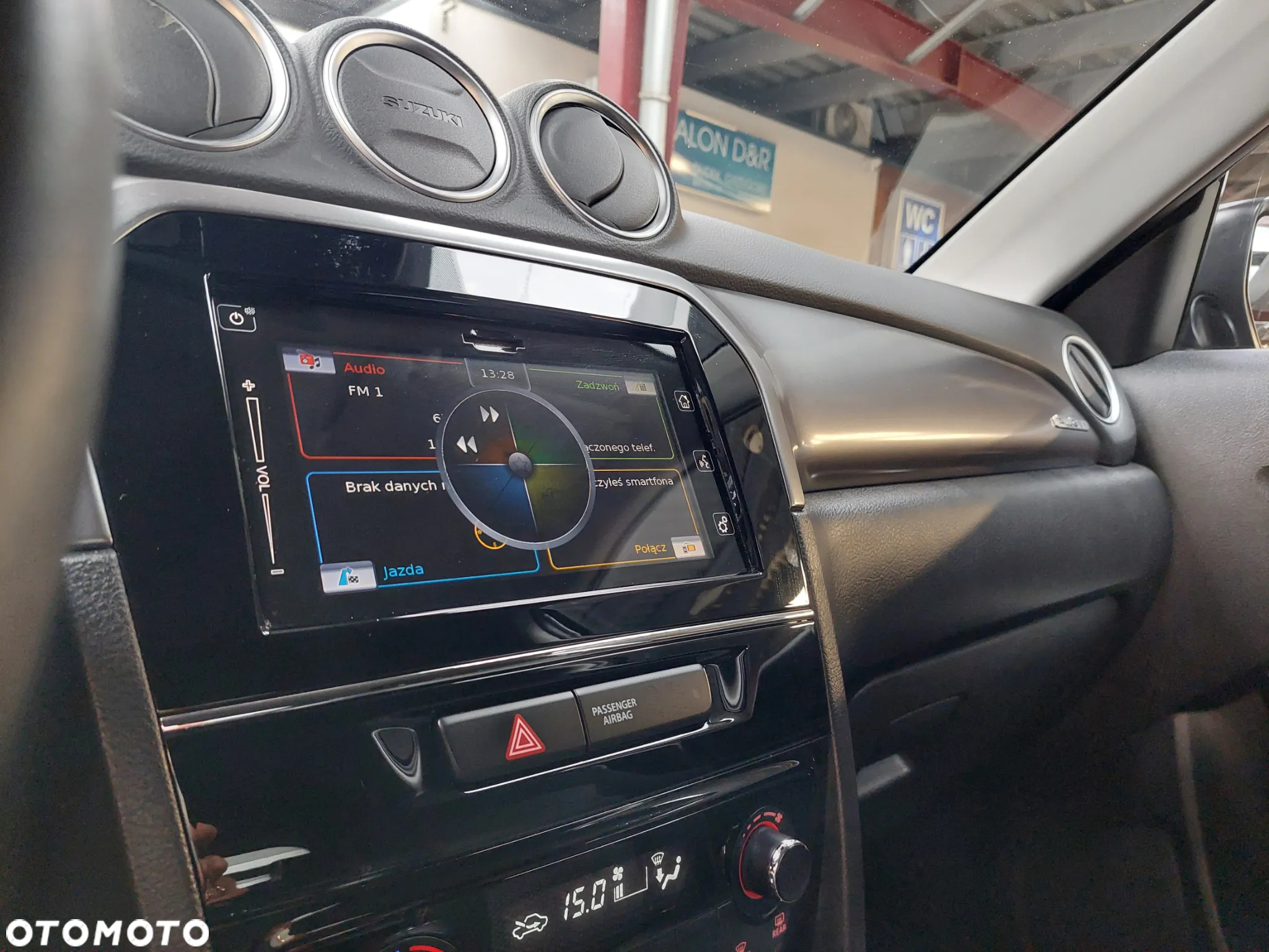 Suzuki Vitara 1.4 Boosterjet Premium 4WD - 26