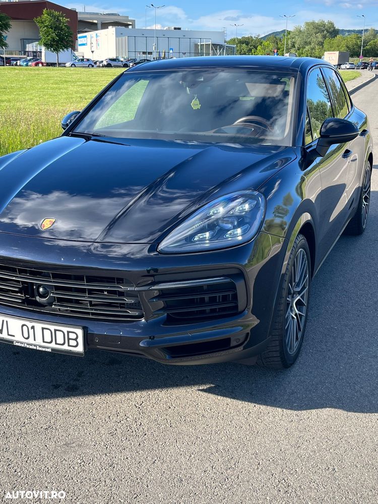 Porsche Cayenne Standard - 2