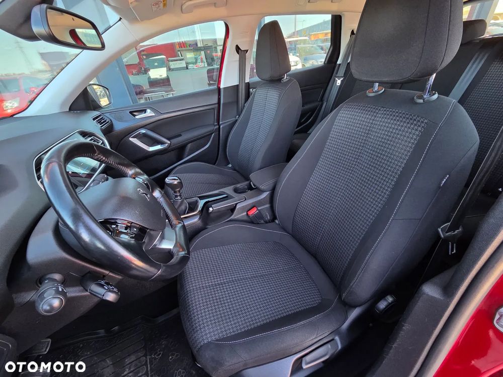 Peugeot 308 BlueHDi 130 Active Pack - 27
