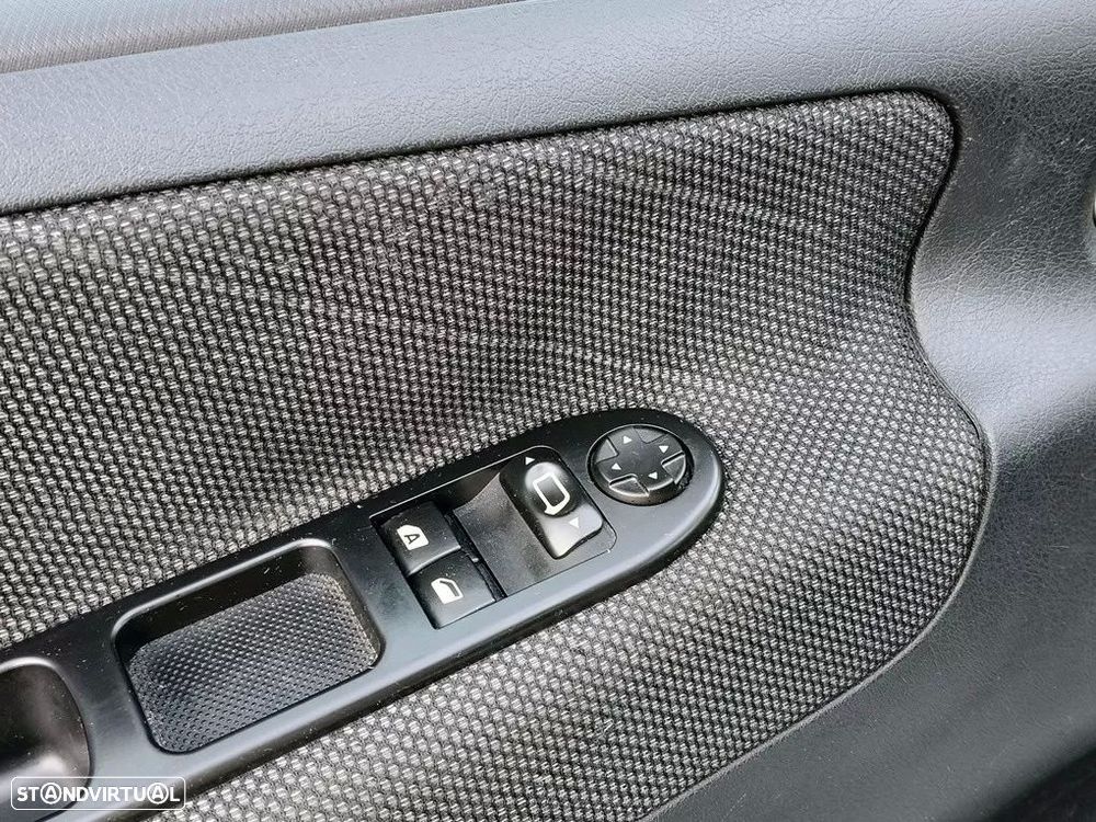 Peugeot 207 1.6 hdi sport van - 18