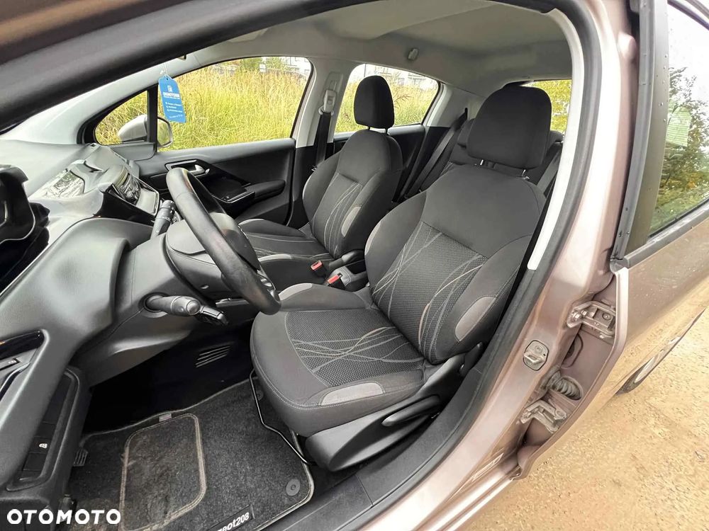 Peugeot 208 1.4 VTi Active - 16