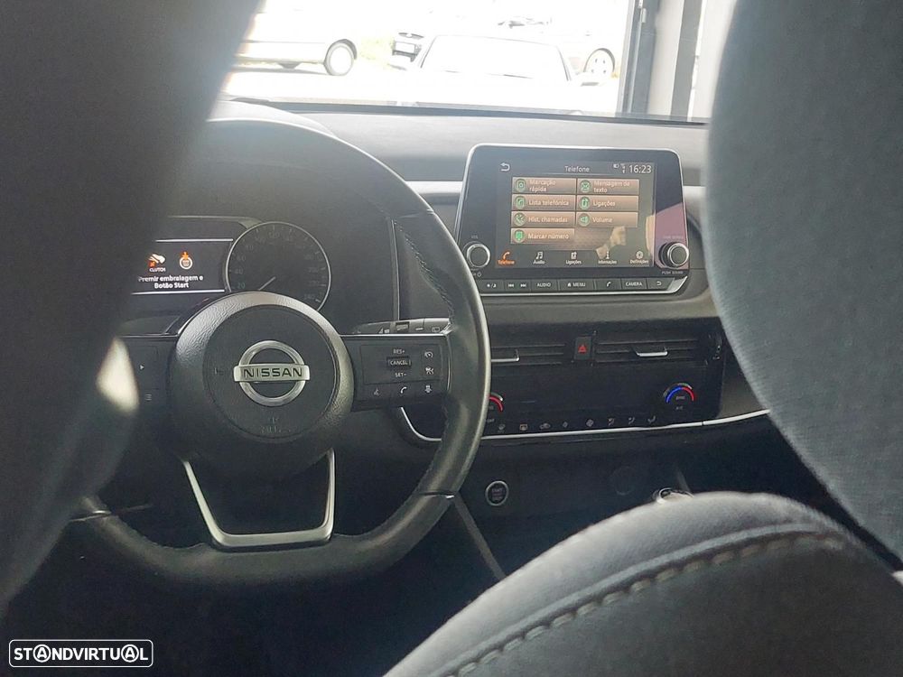 Nissan Qashqai 1.3 DIG-T N-Connecta - 12