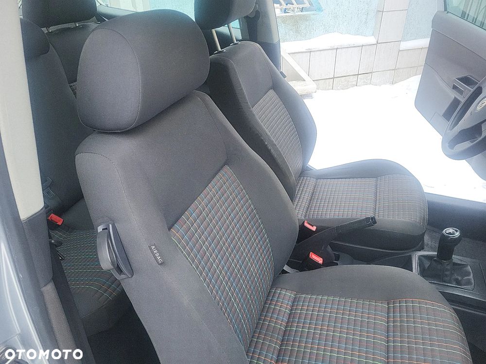 Volkswagen Polo 1.2 Comfortline - 27