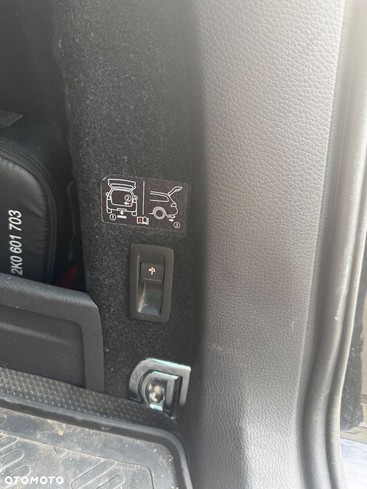 Volkswagen Passat 2.0 TDI DSG BlueMotion Technology Highline - 30