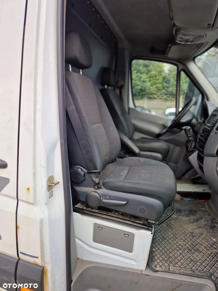 FOTEL PRAWY MERCEDES SPRINTER 906 VW CRAFTER - 10
