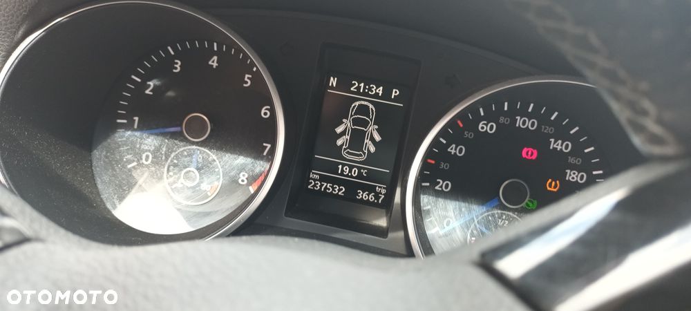Peugeot 308 1.2 PureTech GPF Allure S&S EAT8 - 12
