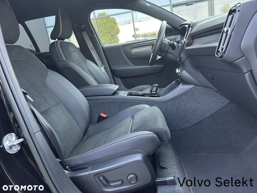 Volvo XC 40 - 26